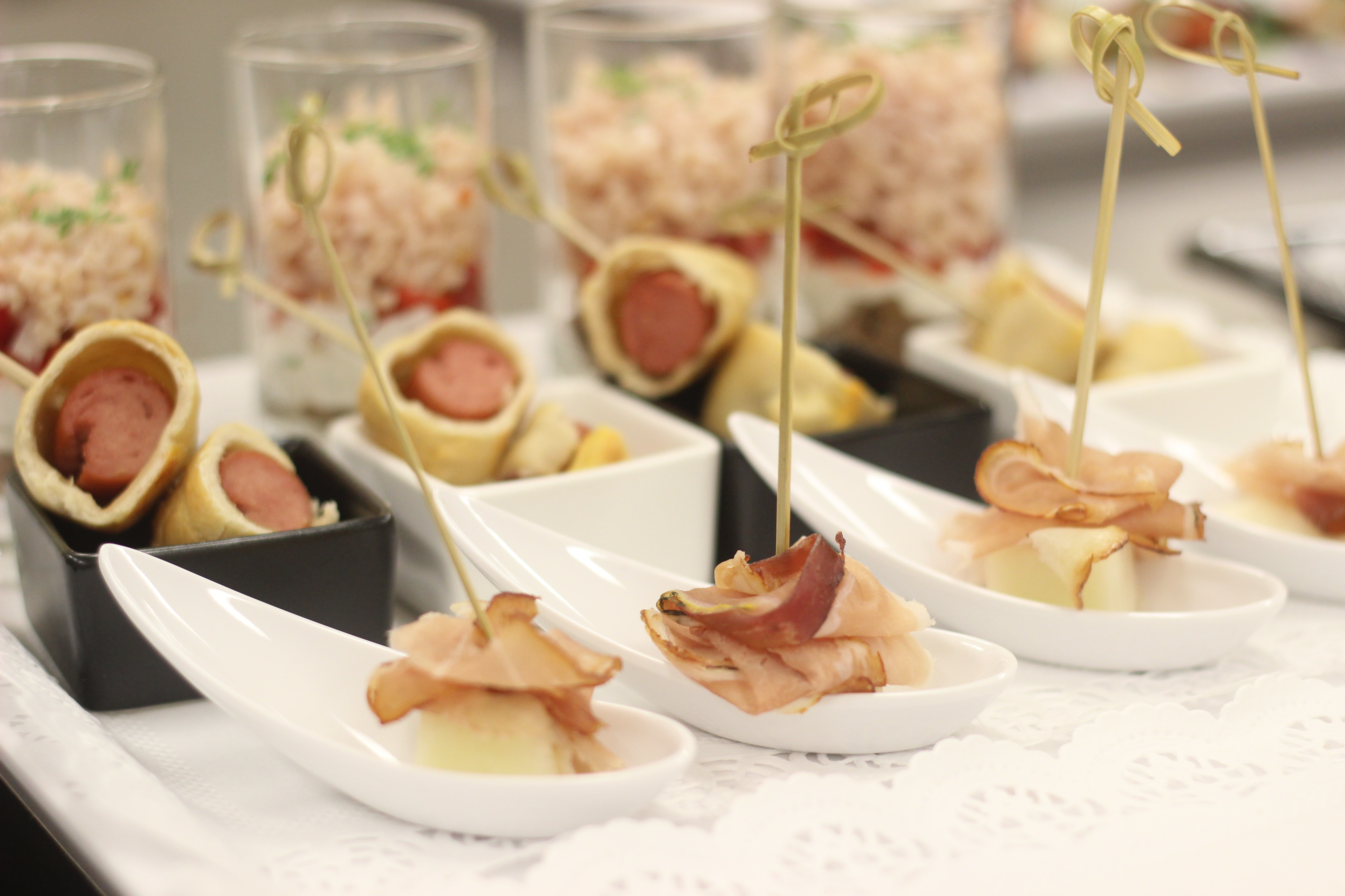 4 feluri de finger food pentru Revelion